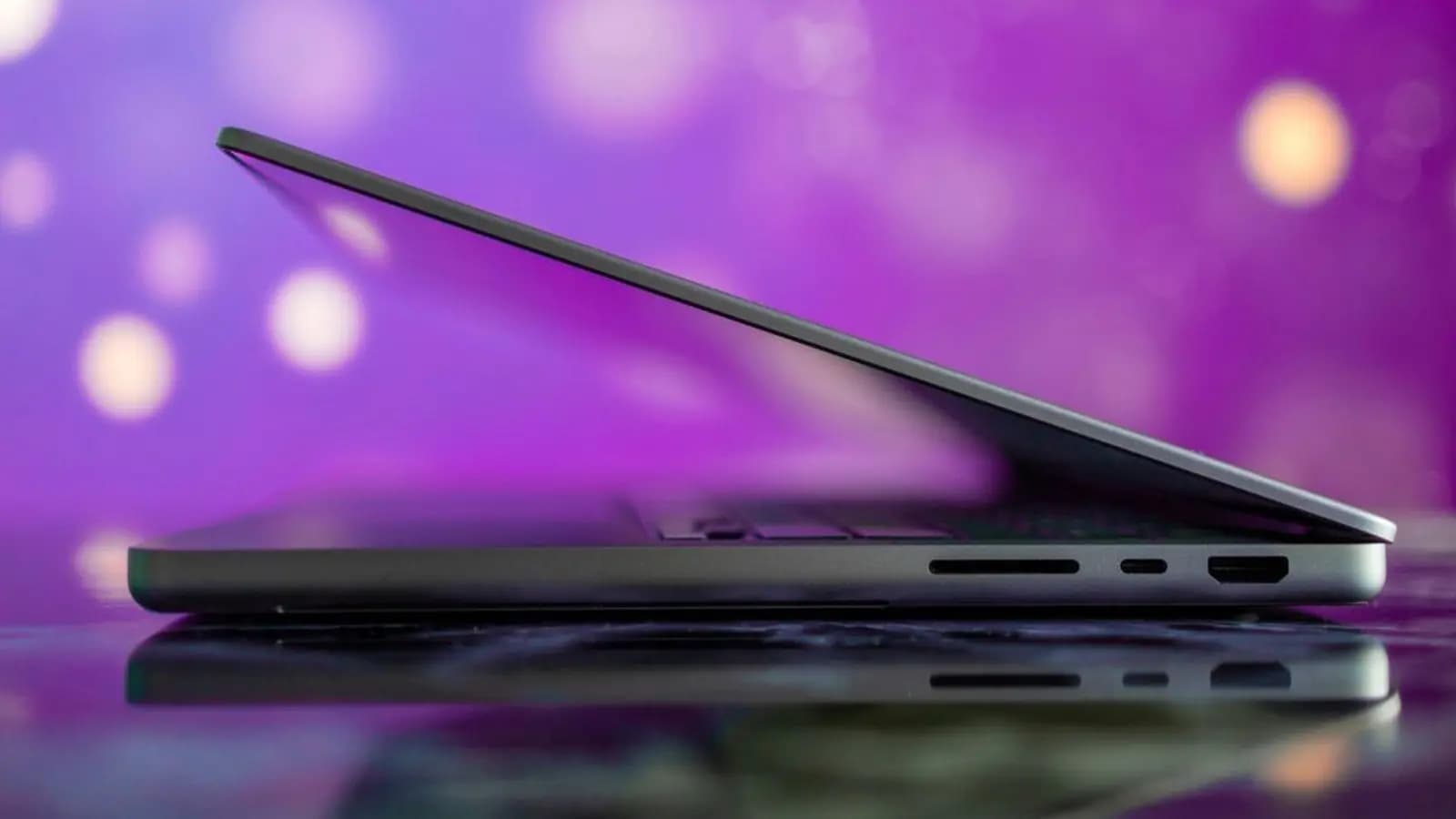 Apple ajusta precios y ofertas en MacBook tras escasez de memoria