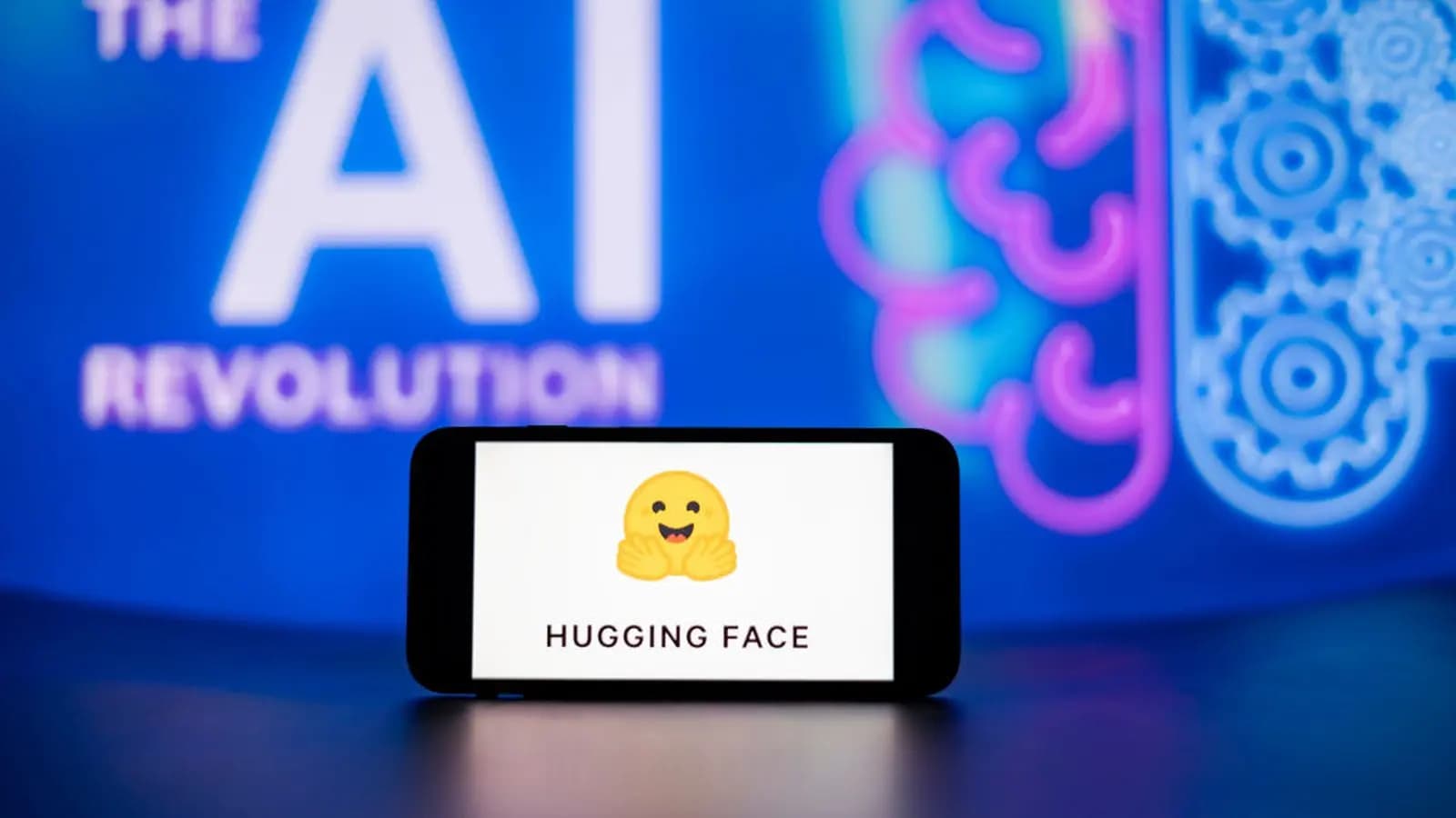 Modelos de OpenAI vulneran sistemas de Hugging Face en prueba interna